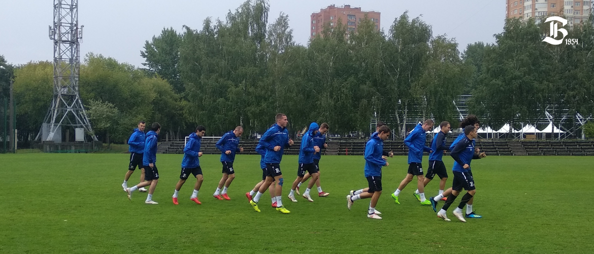 КОМАНДА ГОТОВИТСЯ В МОСКВЕ 