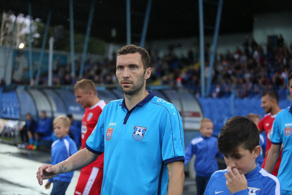 «БАЛТИКА» РАССТАЛАСЬ С ЧЕРЕНЧИКОВЫМ