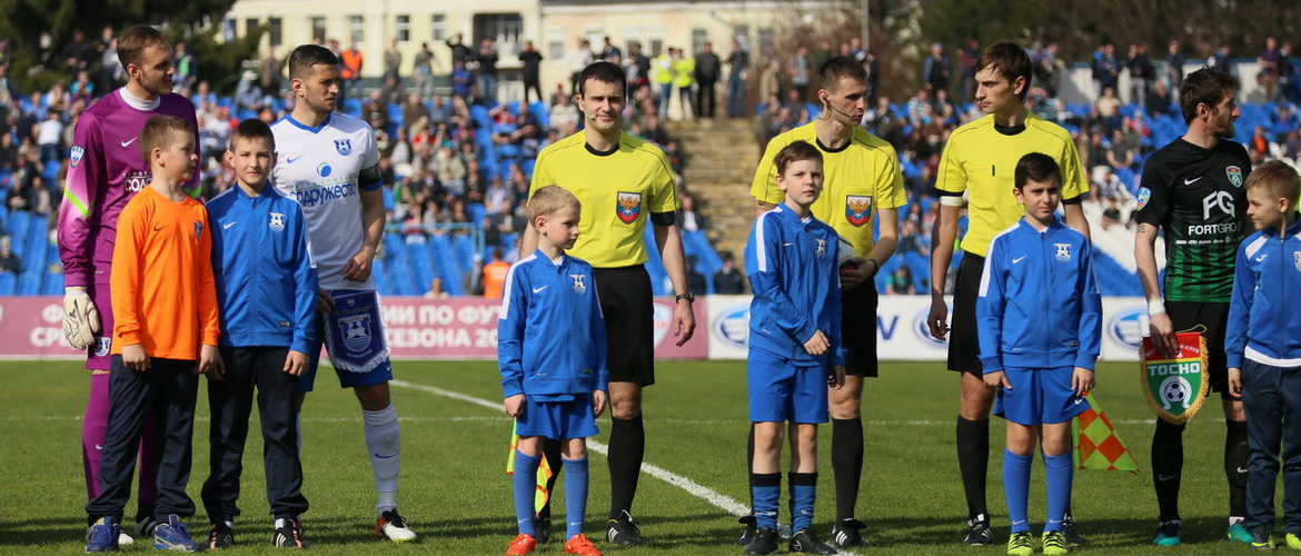 НЕ ДО СМЕХА