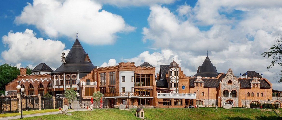 СМОТРИМ ФУТБОЛ ВМЕСТЕ